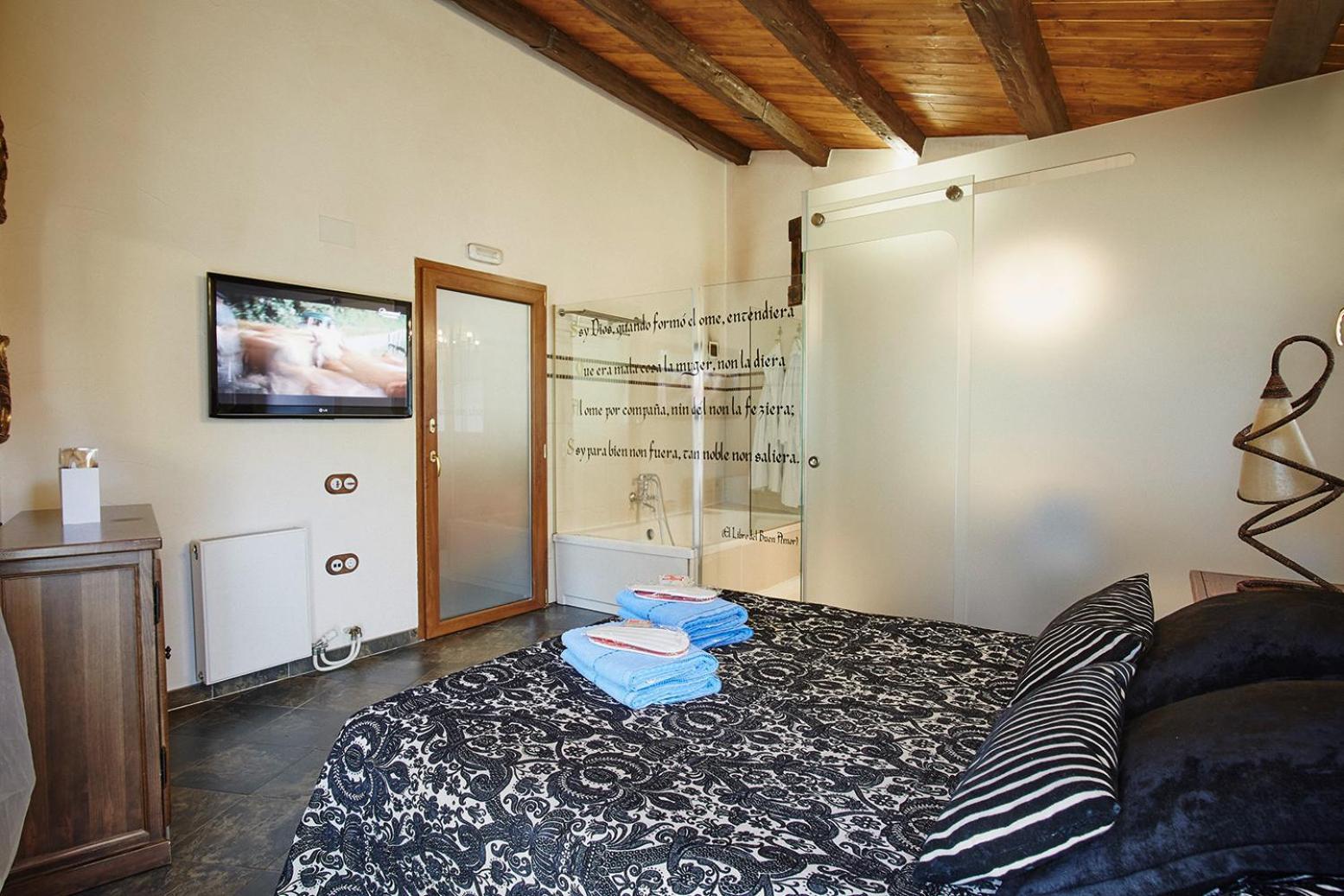 Casa De Cucu Navaluenga